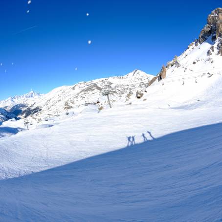 Frozen Serenity The Beauty of High Mountains in Winter