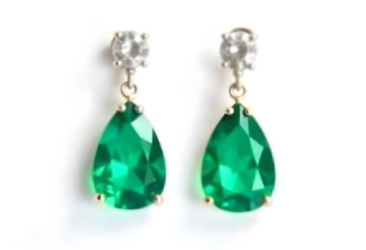 Glamorous Emerald Pear Shape Earrings with Diamonds