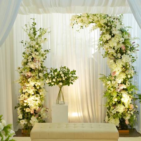 Floral Overhead Luxury Bouquets for Weddings