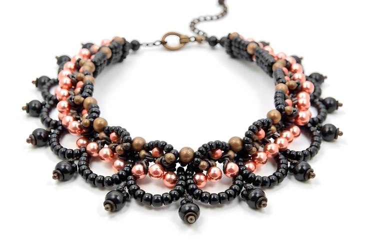 Delightful Handmade Beaded Choker with Floral Motifs